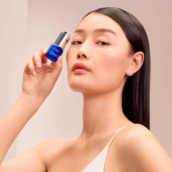 skin-caviar-augenessenz-leichtes-feuchtigkeitsgel