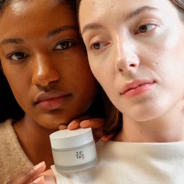 dynasty-cream-langanhaltende-feuchtigkeitscreme