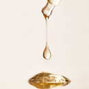 glow-serum-propolis-niacinamide-aufhellendes-und-ausgleichendes-serum