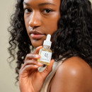 glow-serum-propolis-niacinamide-aufhellendes-und-ausgleichendes-serum