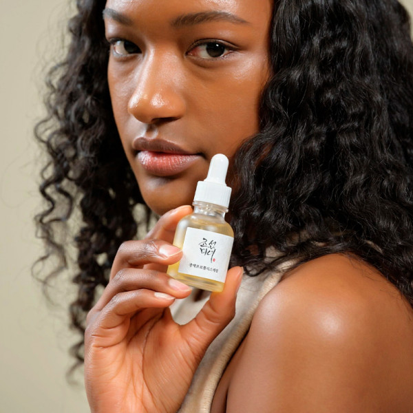 glow-serum-propolis-niacinamide-illuminating-and-balancing-serum