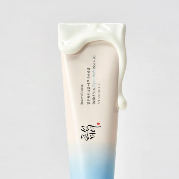 relief-sun-aqua-fresh-rice-b5-spf50-pa-solcreme-med-let-tekstur