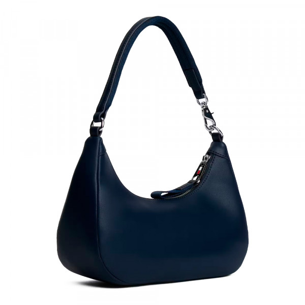 sac-a-bandouliere-avec-logo-metallique