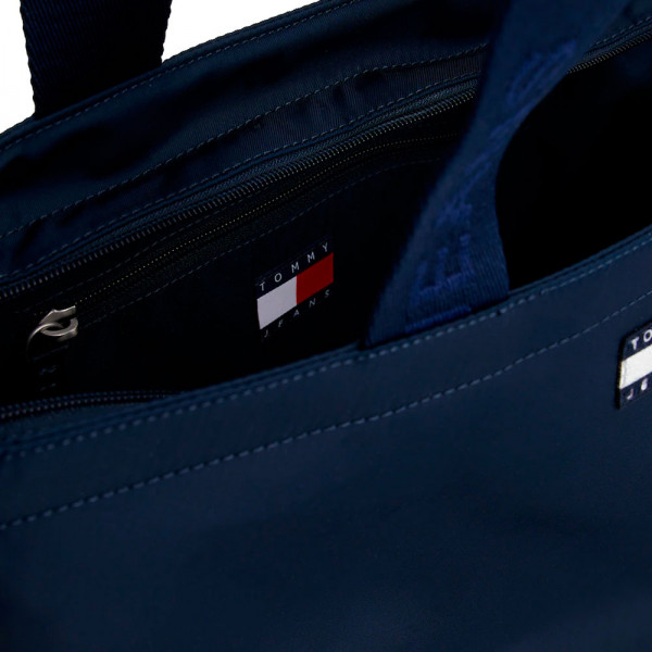 tote-bag-with-inscription