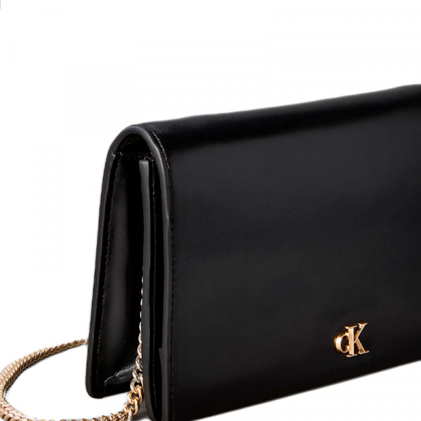 monogrammed-chain-wallet