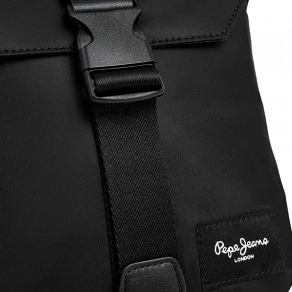 bolsa-de-ombro-estilo-reporter-com-fecho-de-pressao