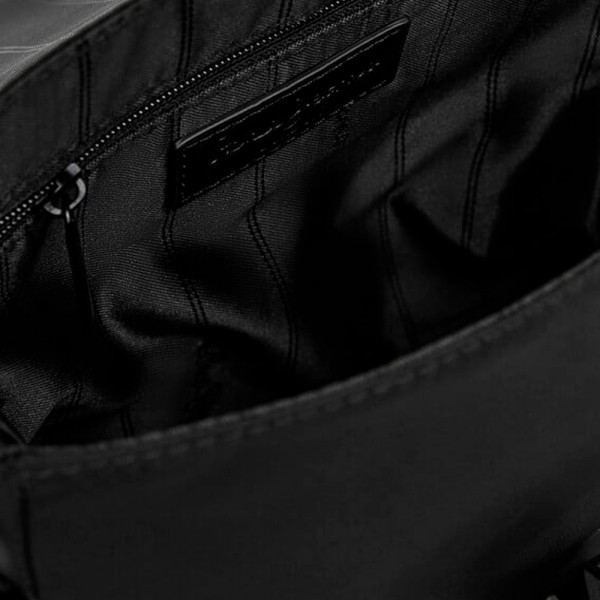 reporter-shoulder-bag-with-snap-closure