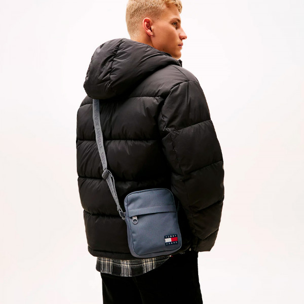 borsa-da-reporter-essenziale-con-scritta