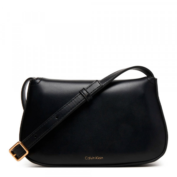 borsa-per-fotocamera-con-patta-monogrammata