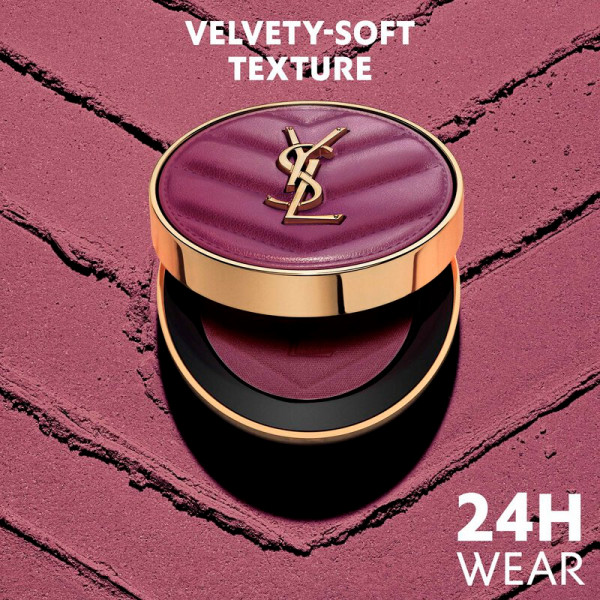 make-me-blush-bold-blurring-blush-the-new-powder-blush