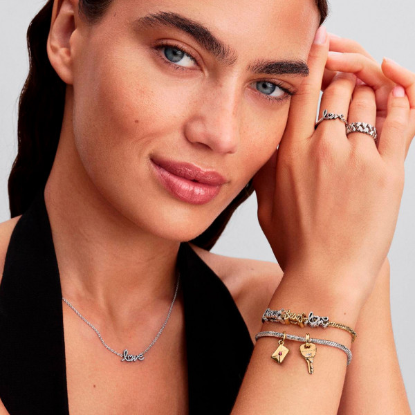 handgeschriebener-kuss-anhanger