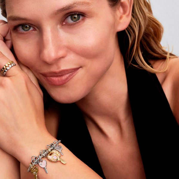 cle-pendentif-charme