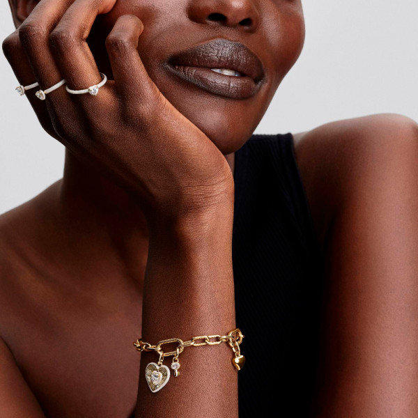 ciondolo-a-forma-di-medaglione-a-cuore-bianco-radiante