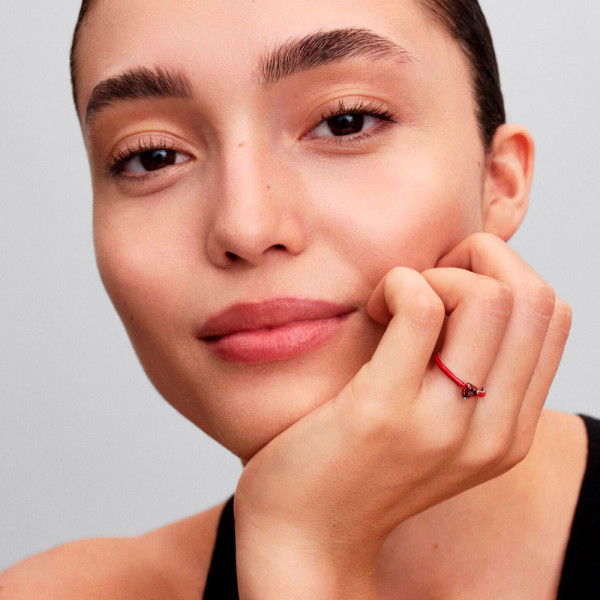 anel-vermelho-do-chakra-em-formato-de-coracao