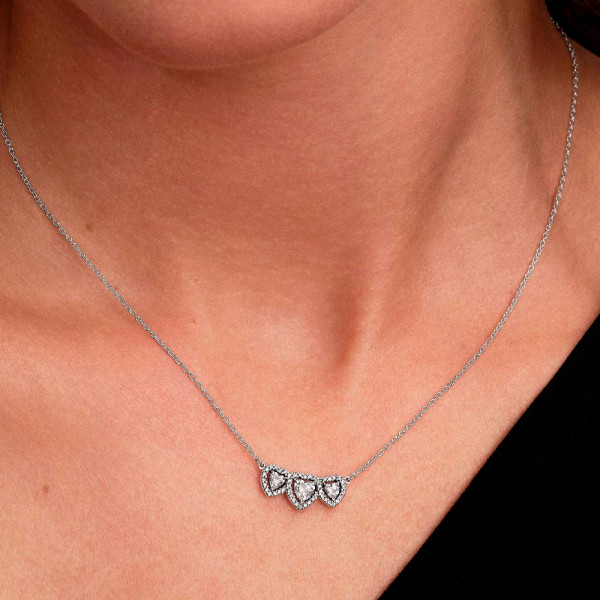 colares-com-coracao-de-halo-triplo