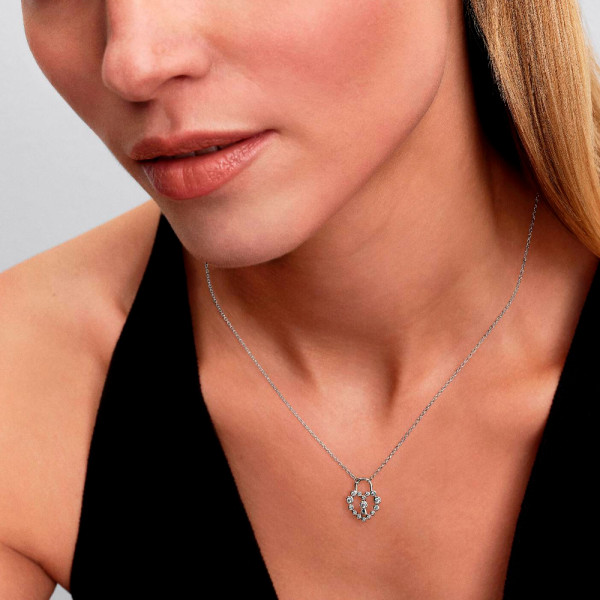 collana-con-lucchetto-a-cuore-scintillante