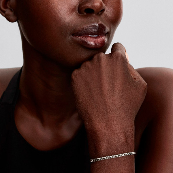 pulseira-de-corrente-alada-com-fecho-redondo-em-prata-esterlina-594028c00