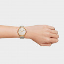 analoge-uhr-mit-stahlarmband-und-aluminiumgehause-in-ipg-goldfarbe-tous-s-mesh-mirror