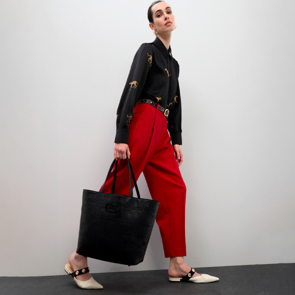 borsa-shopper-destrutturata-con-cuciture-monogramma