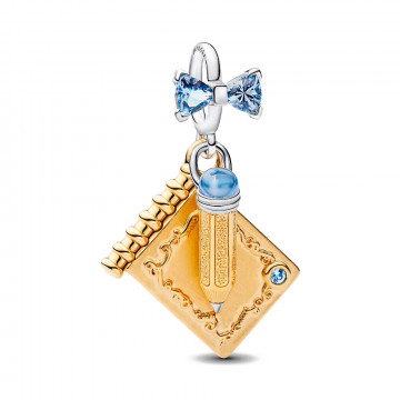 ciondolo-con-ciondolo-a-forma-di-matita-e-invito-al-ballo-bridgerton-764383c01