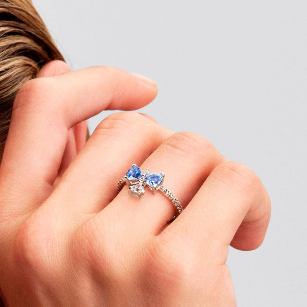 bridgerton-blue-ribbon-ring-194337c01