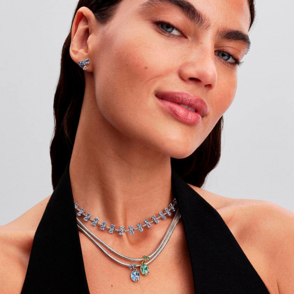 brincos-bridgerton-com-laco-azul-e-botao-294336c01