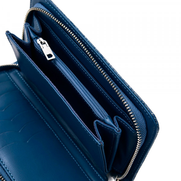 carteira-media-em-formato-de-coracao-feita-de-jeans