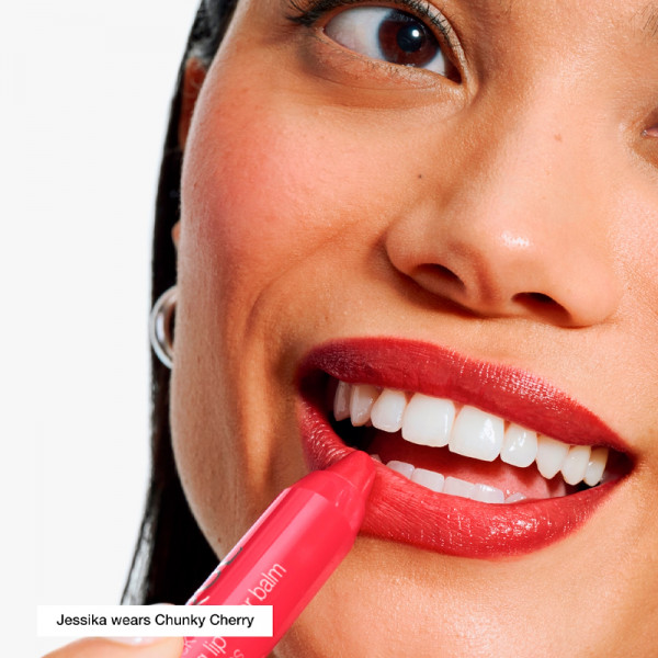 chubby-stick-feuchtigkeitsspendender-lippenbalsam-mit-farbe