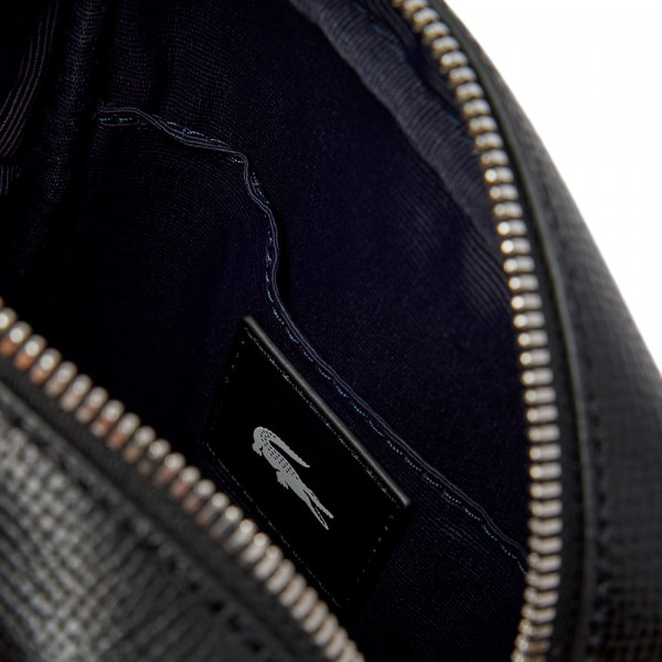 schultertasche-aus-ossian-leder