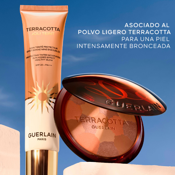 terracota-joli-teint-tratamiento-con-color-piel-bonita-efecto-buena-cara-fresca