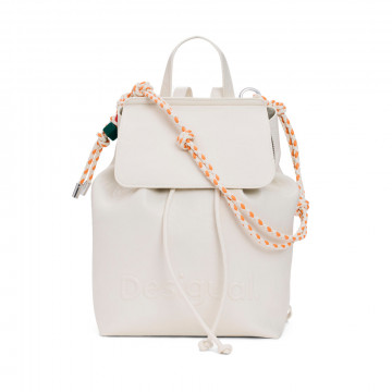 mochila-pequena-charms