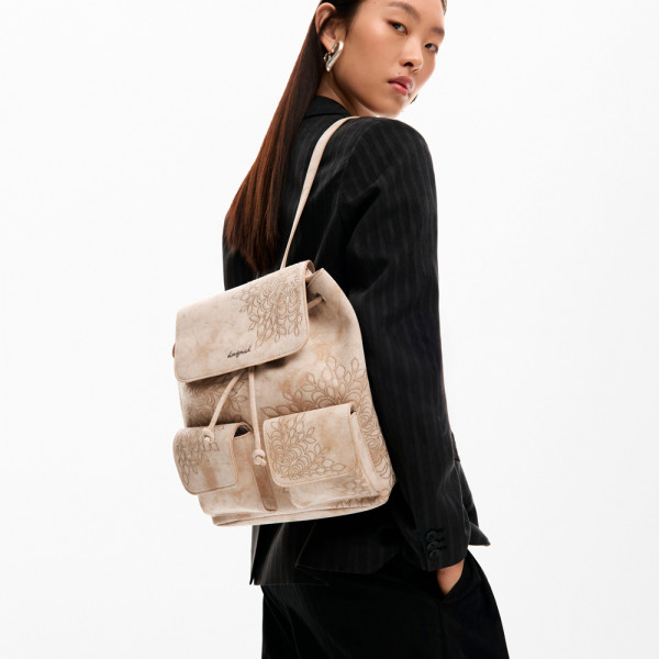 piccolo-zaino-ricamato