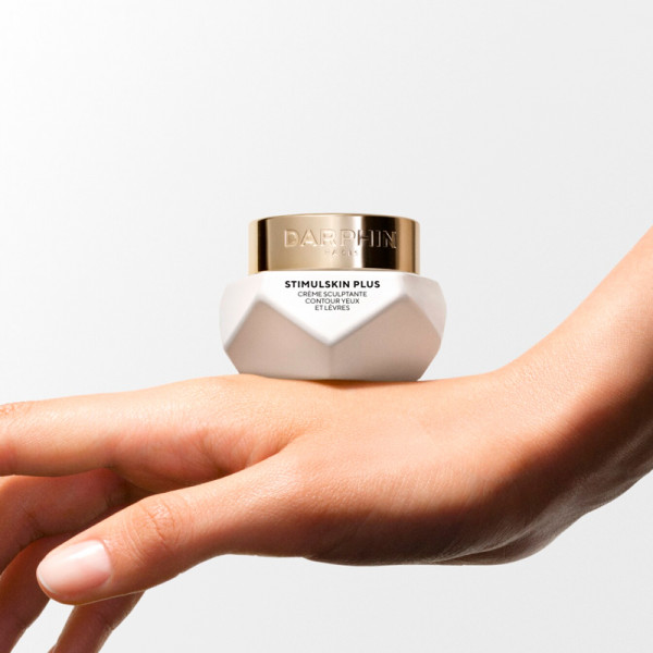stimulskin-plus-sculpting-eye-lip-contour-cream-creme-regenerante-pour-les-levres-et-le-contour-des-yeux