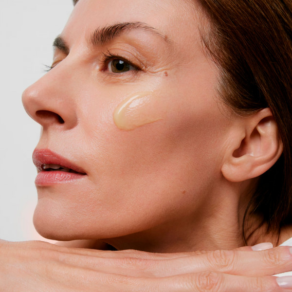 stimulskin-plus-sculpting-serum-siero-viso-modellante