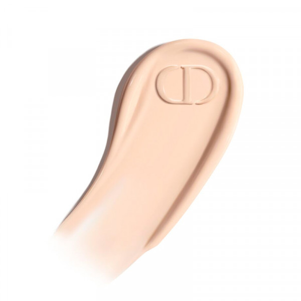 dior-forever-skin-wear-naturlig-mat-foundation-blender-24-timers-langtidsholdbar-smitter-ikke-af-tredobbelt-virkningsbeha