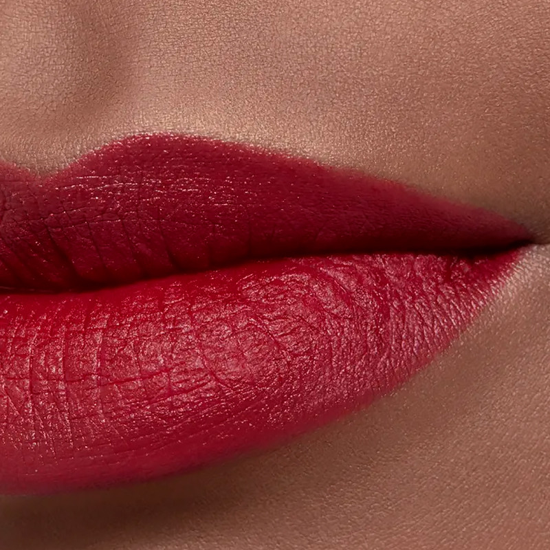 rouge-allure-velvet-limited-edition-the-luminous-velvet-lipstick