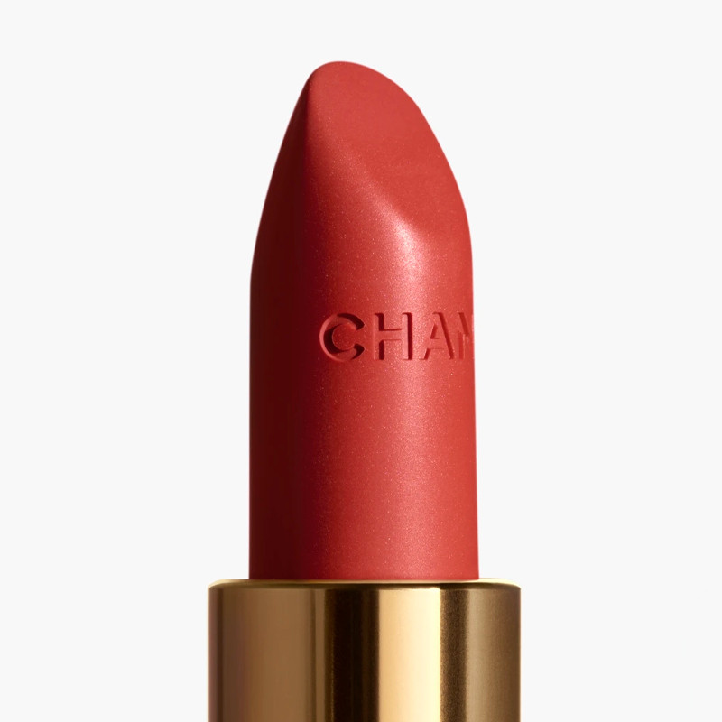 rouge-allure-velvet-limited-edition-the-luminous-velvet-lipstick