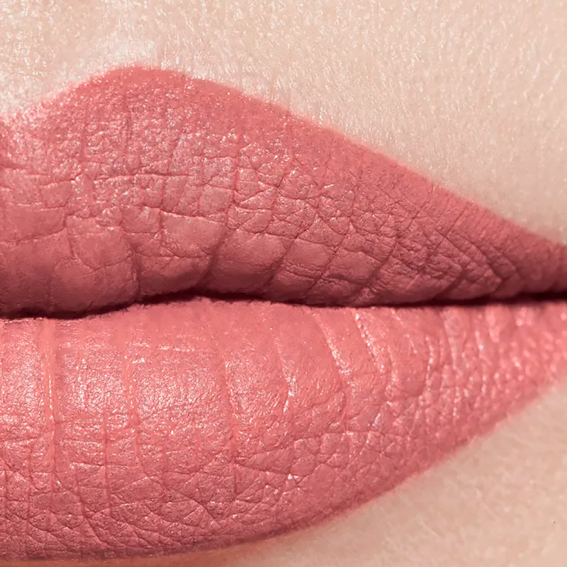 rouge-allure-velvet-limited-edition-the-luminous-velvet-lipstick