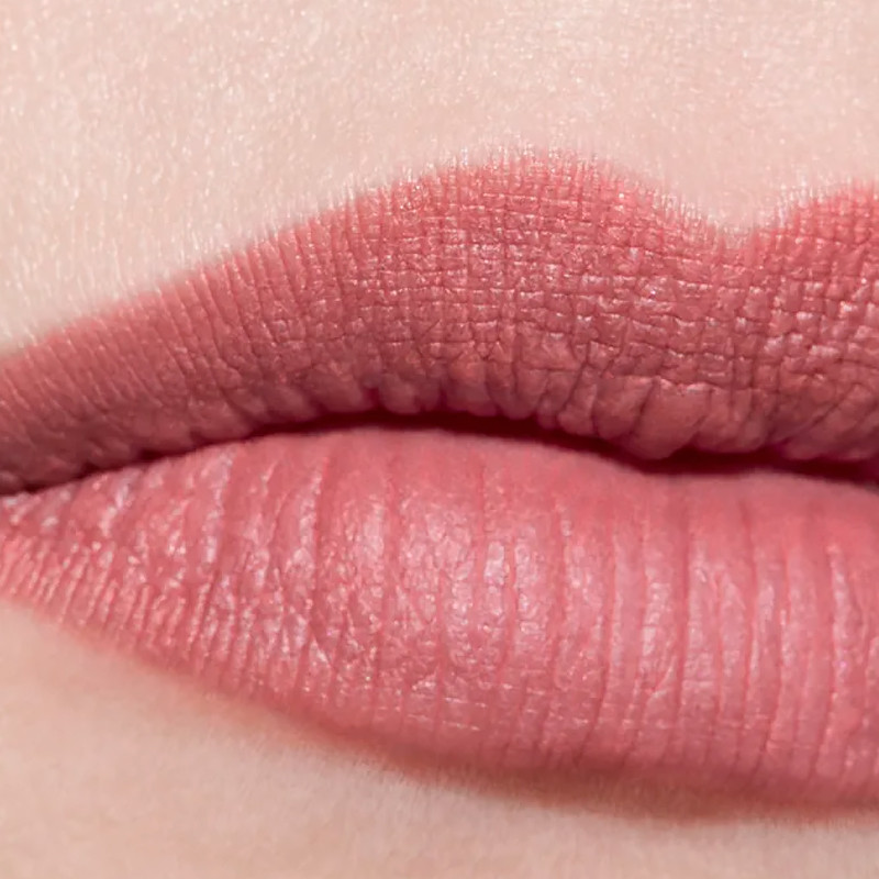 rouge-allure-velvet-limited-edition-the-luminous-velvet-lipstick