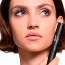 diorshow-overvolume-24-uurs-mascara-voor-extreem-volume-wimper-voor-wimper-definitie