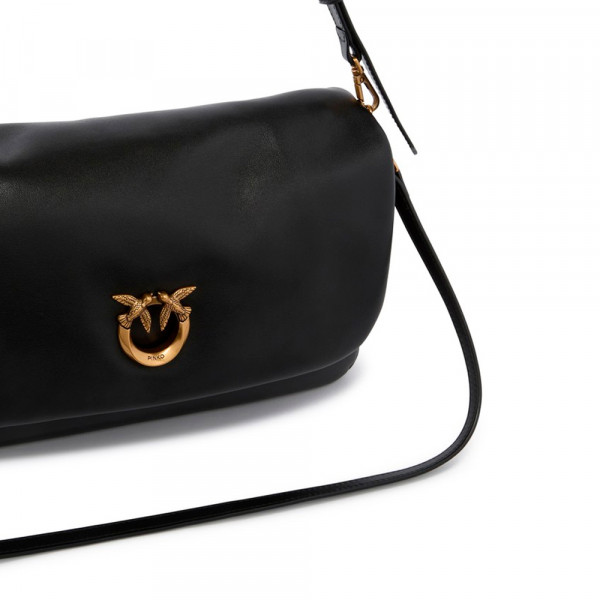 click-tasche-mit-weichem-horizontalem-tragegriff