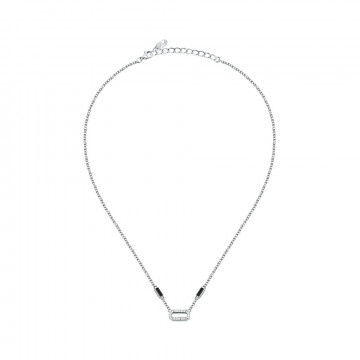 collier-avec-cristaux