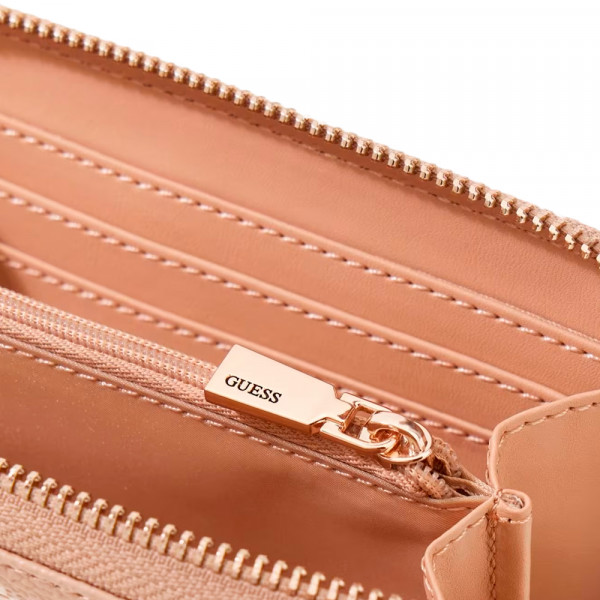 carteira-com-o-logotipo-da-emelie