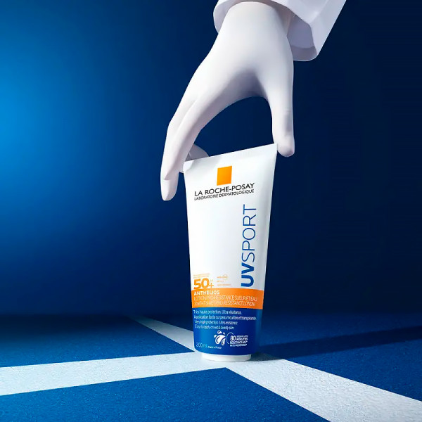 anthelios-uvsport-wet-skin-lozione-invisibile-spf50