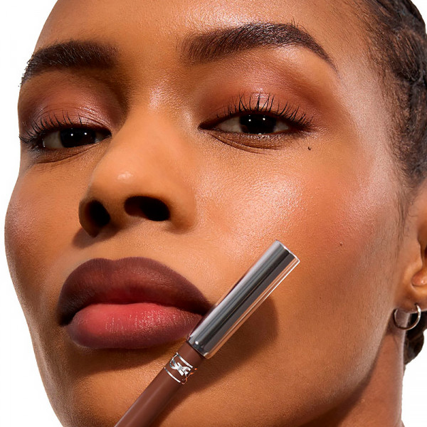 lovenude-kiss-shaper-laebepomade-laebepomade