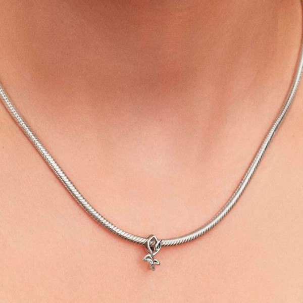 pingente-vazado-de-tulipa-794488c00