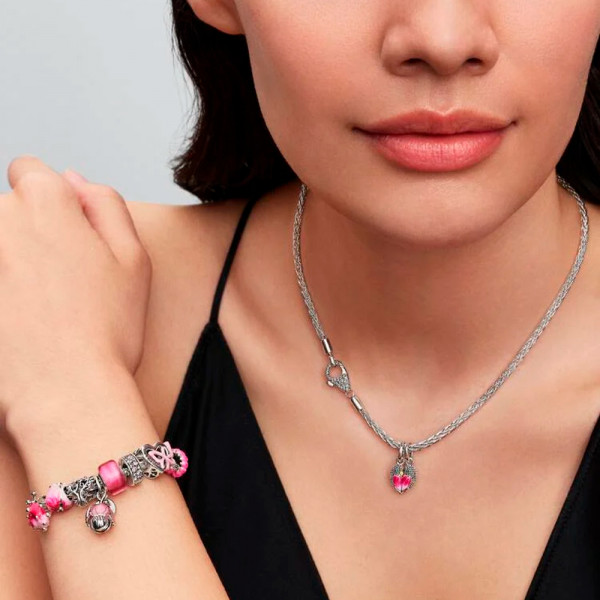 charm-de-corazon-y-mariposa-entrelazados-794475c01