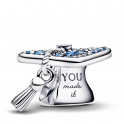 Charm Colgante azul brillante para birrete de graduaci&oacute;n 2026