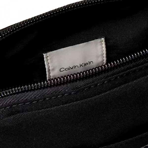 reporter-bag-with-classic-logo