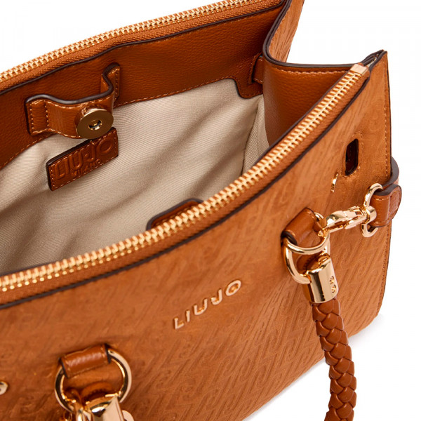 borsa-in-finta-pelle-scamosciata